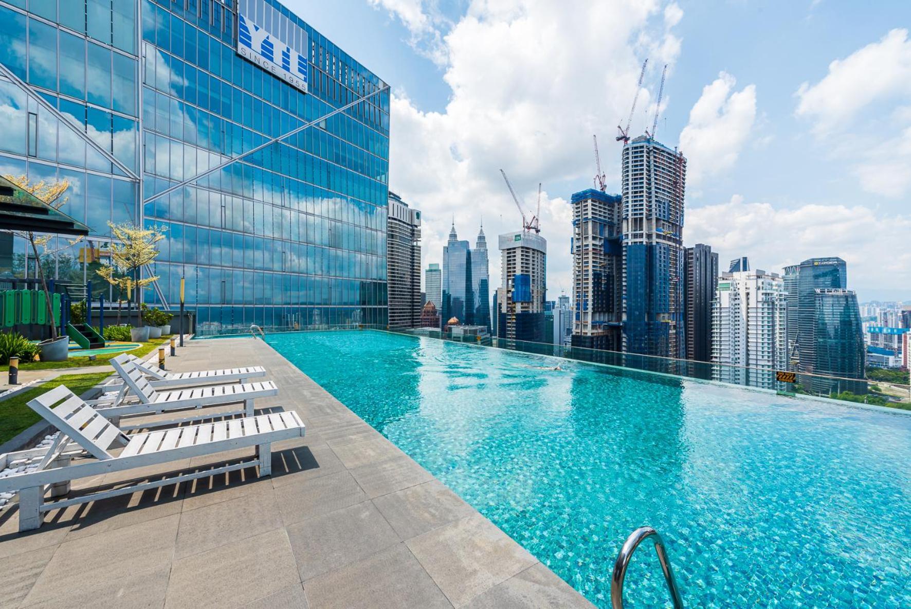 Dorsett 8 Pax Kuala Lumpur